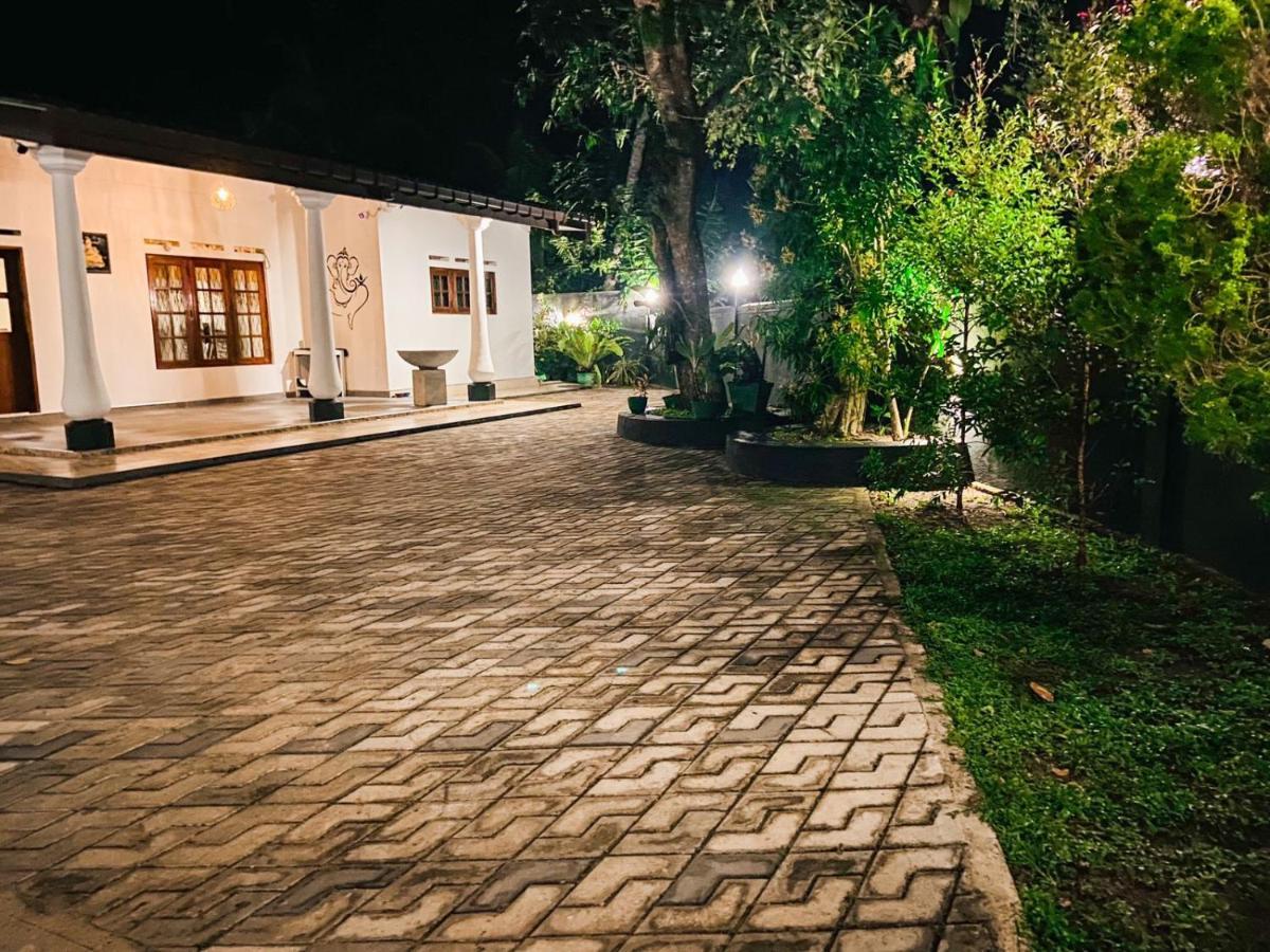 The Village Home Dikwella Exterior foto